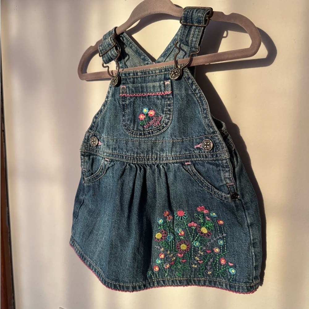 Oshkosh Vintage Denim Dress Jumper with Embroidered Flowers Baby Girl 6M